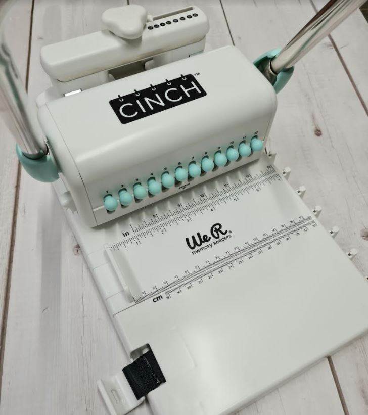 We R Memory Keepers Cinch V2 White Mint Book Binding Tool