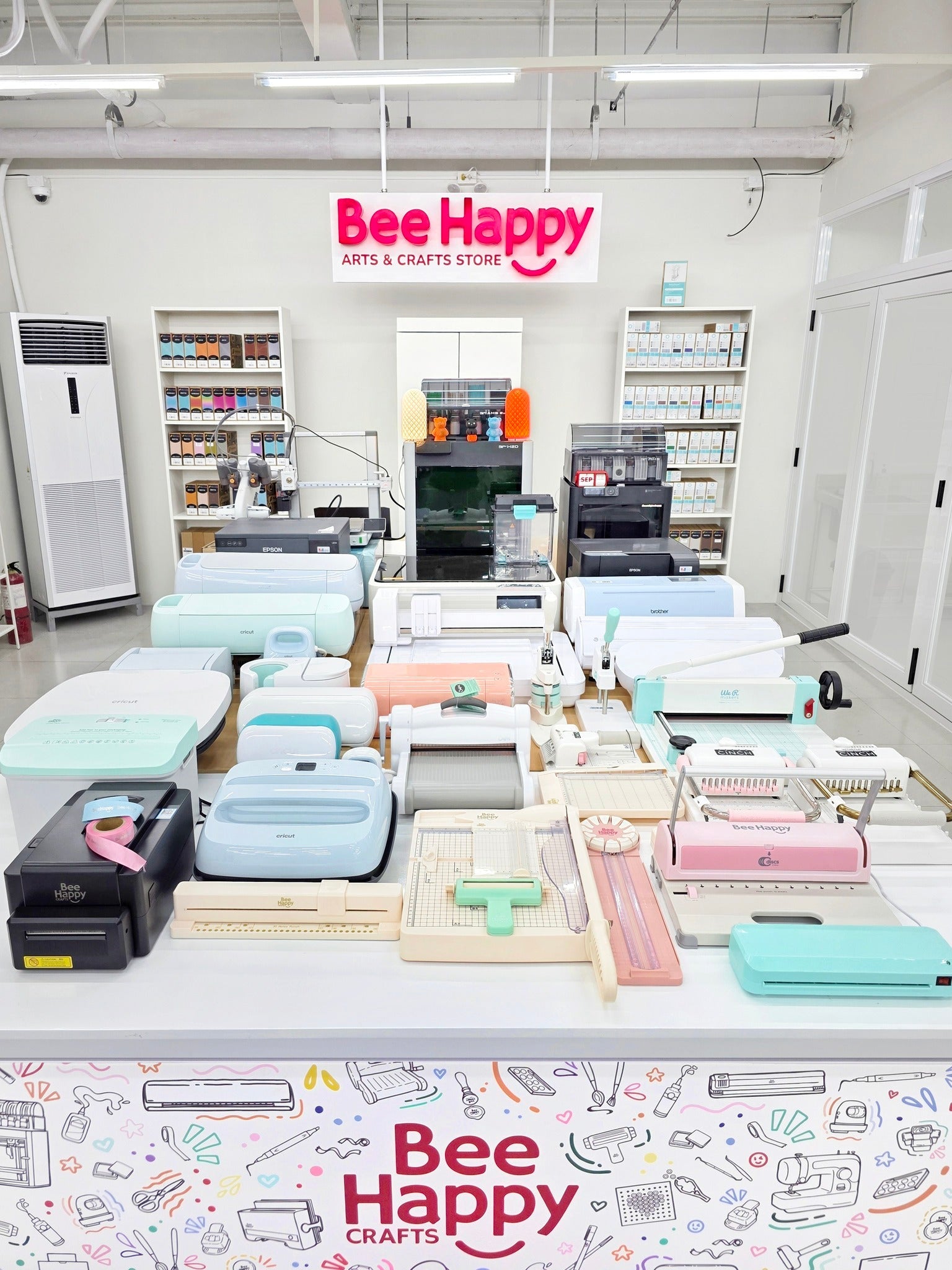 Craft Machines at Bee Happy