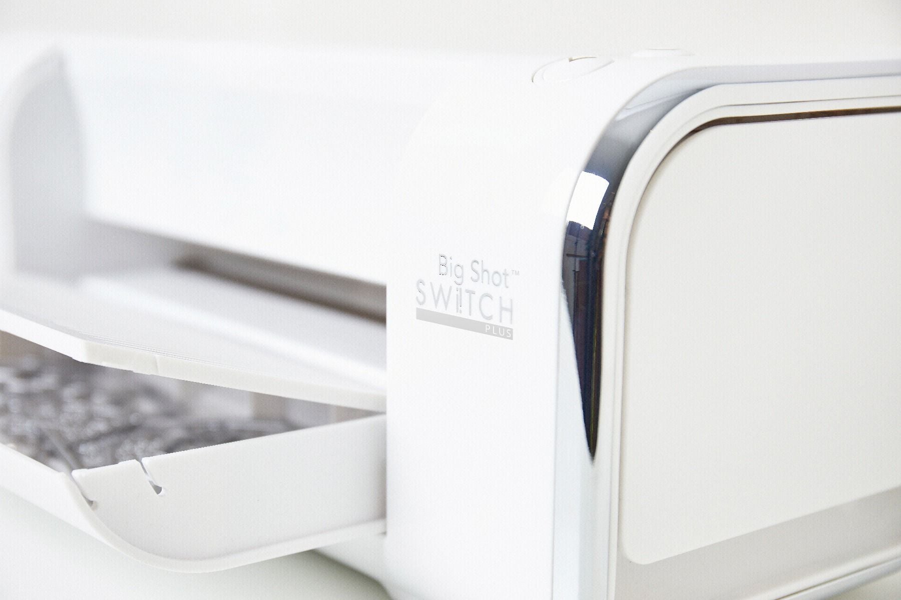 Sizzix Big Shot Switch Plus Machine & Starter Kit