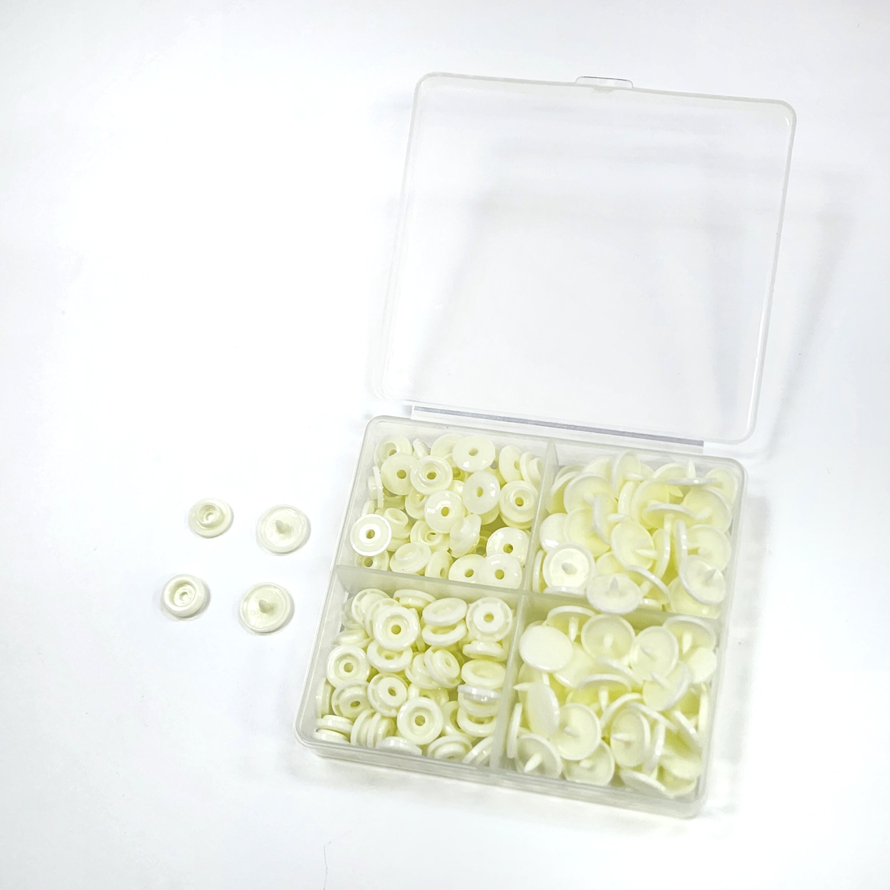Bee Happy Snap Buttons 50 sets (200pcs)