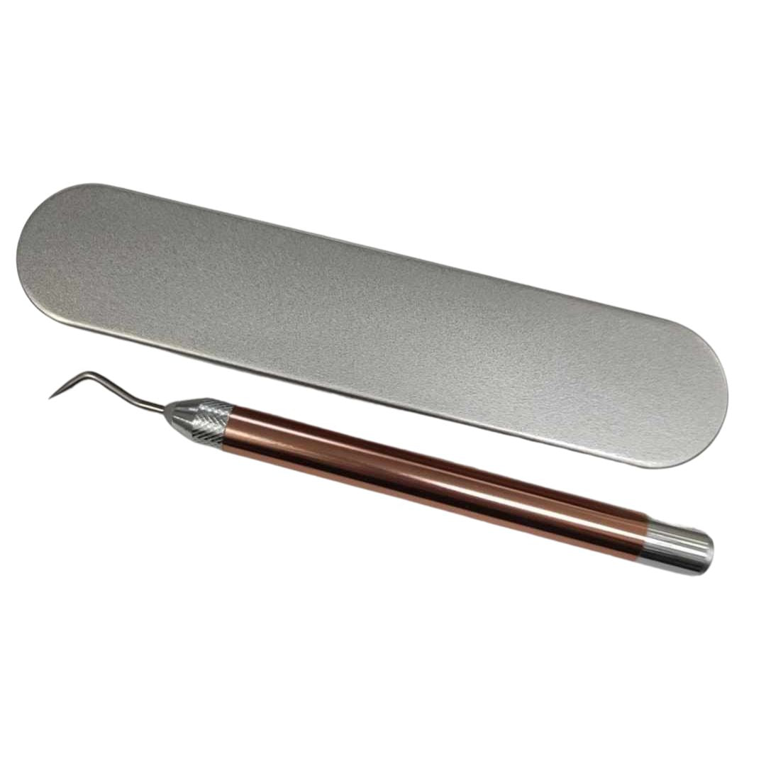 Lighted Weeding Tool