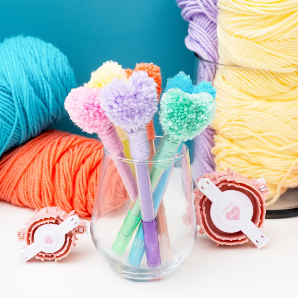 We R Memory Keepers Heart Pom Pom Maker 2/Pcs