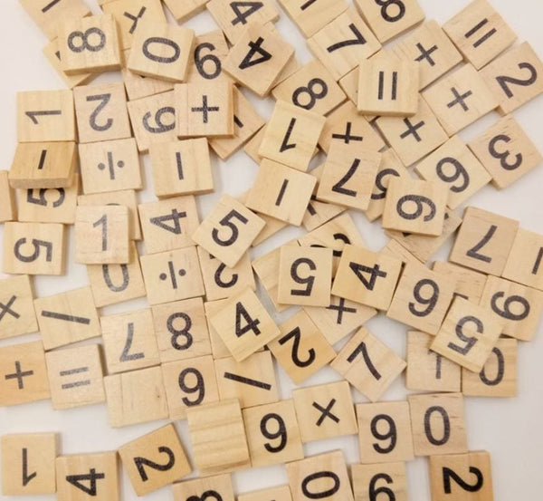 Wooden Scrabble Digits Tiles (100 pcs)