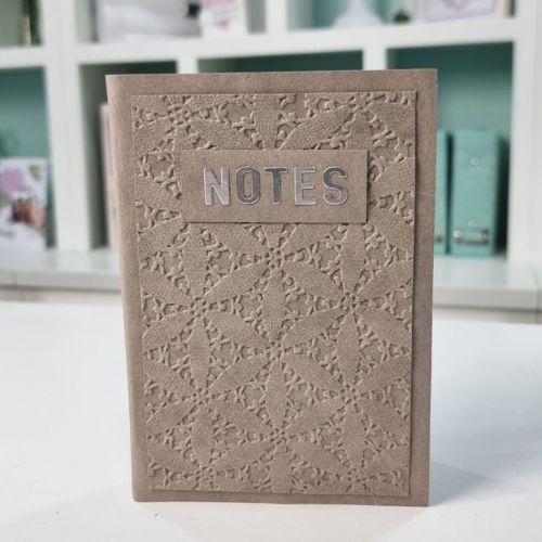 Sizzix 3-D Textured Impressions Embossing Folder - Tablecloth by Eileen Hull