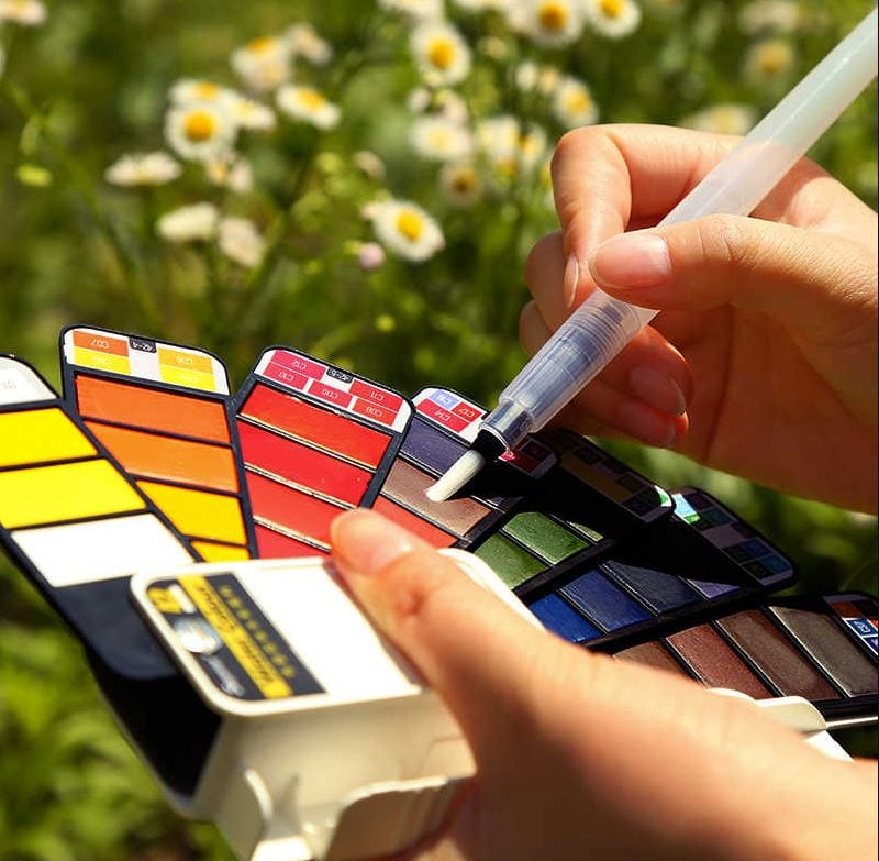 Superior Watercolor Fan / Foldable Watercolor Set w/ Brush