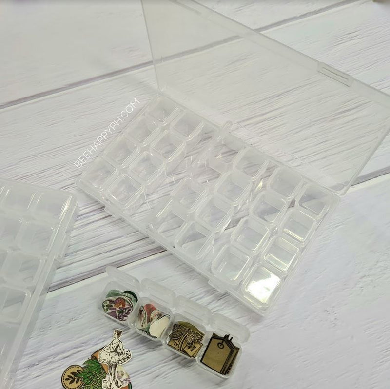 Tiny Trinket Case w/ 28 Compartments/ Desk Organizer